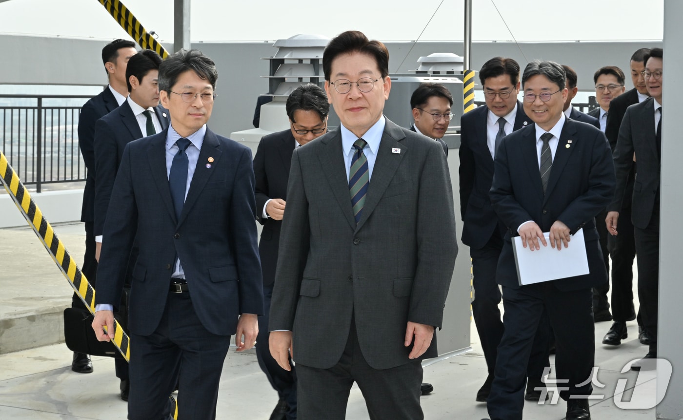 이재명 대통령, 계양산시장 방문하여 물가·경기 점검 및 상인 의견 청취
