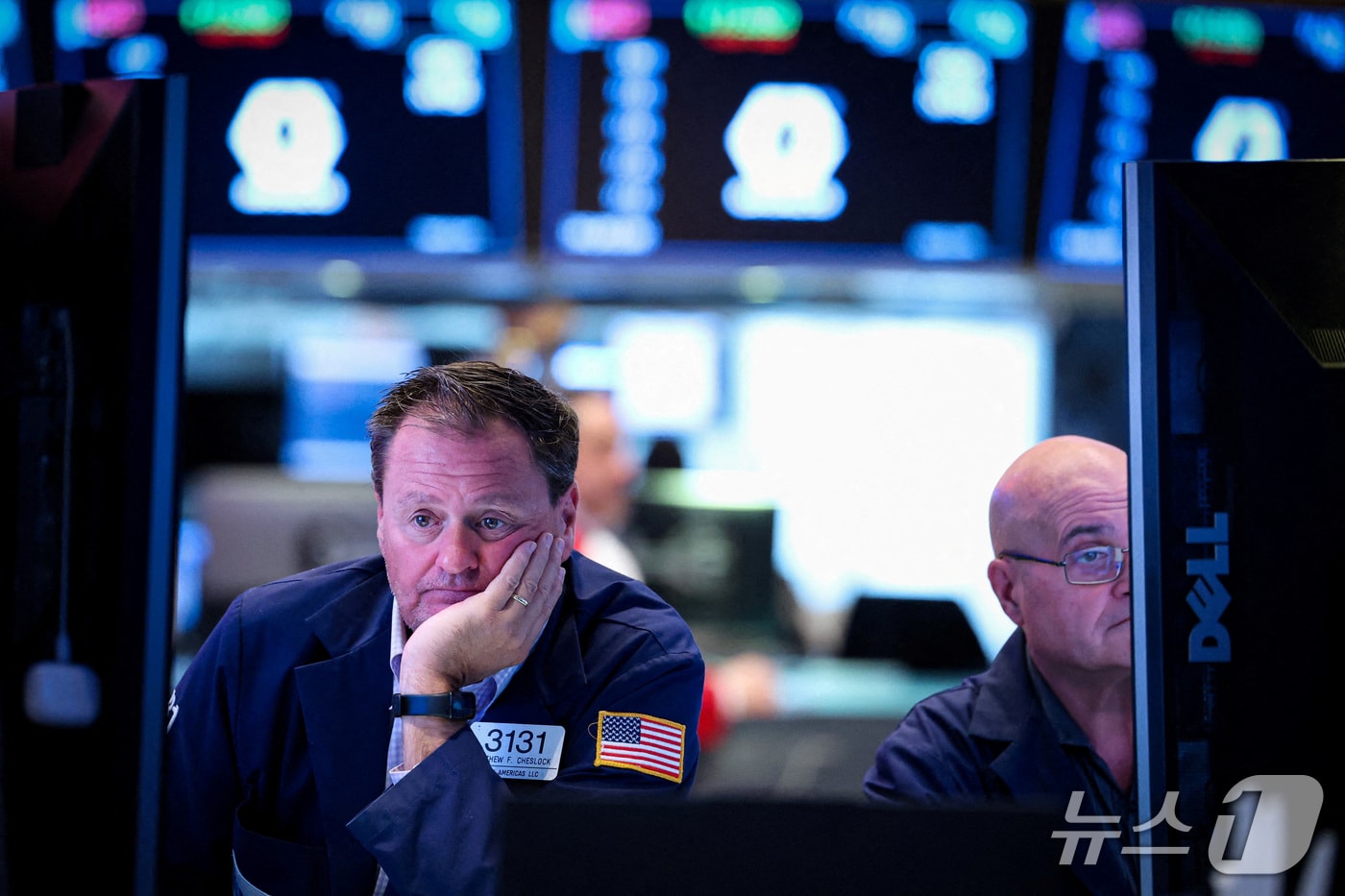 Philadelphia Semiconductor Index Plunges 6.7%