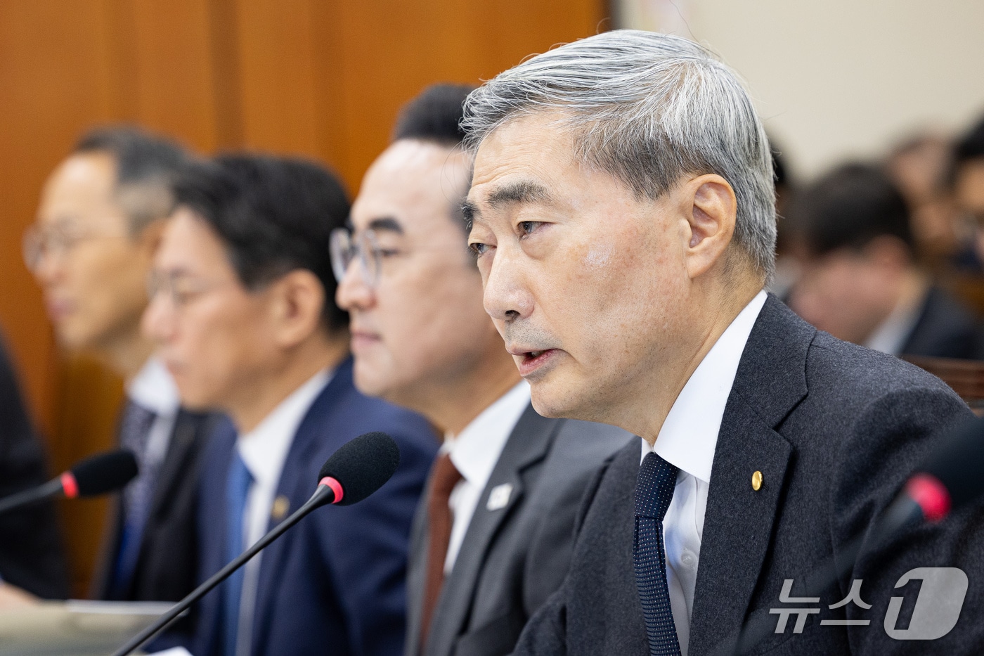 신현송 총재, 고성장·고금리 환경에 대응하는 정책 강조