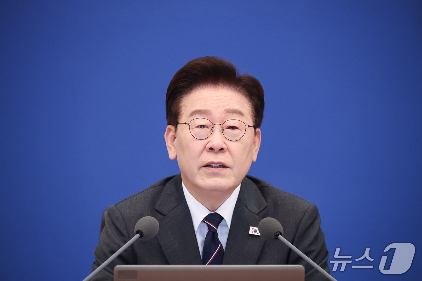 이재명 대통령, K-브랜드 정부인증제도 시행하며 해외 위조상품 대응 강조