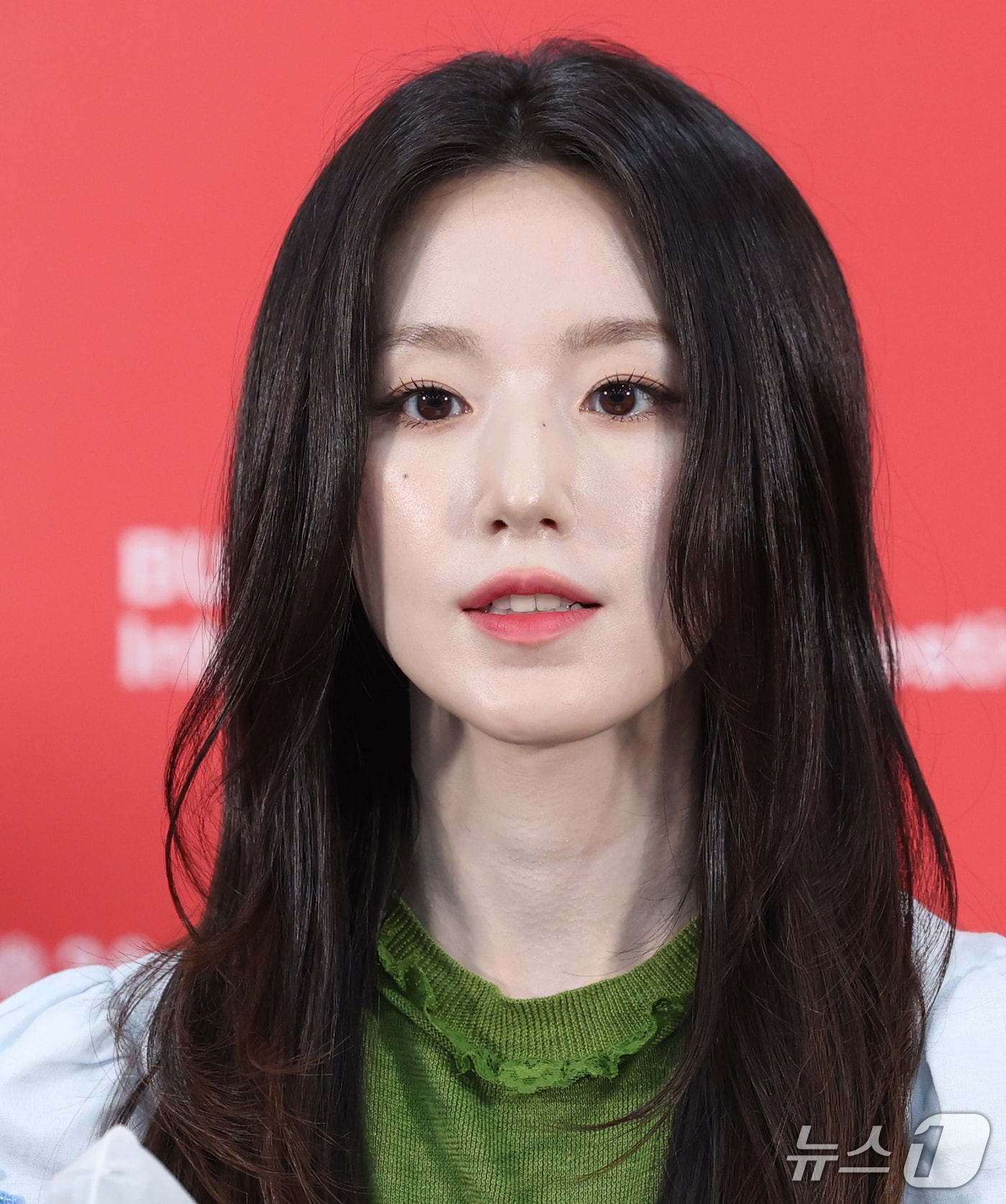 아이들 슈화, 영화 '오래오래 행복하게'로 스크린 데뷔…부산국제영화제 참석