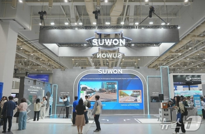  국내 박람회에 참가한 경기 수원시 관내 중소기업 홍보부스. (수원시 제공. 재판매 및 DB 금지) 2026.2.10/뉴스1