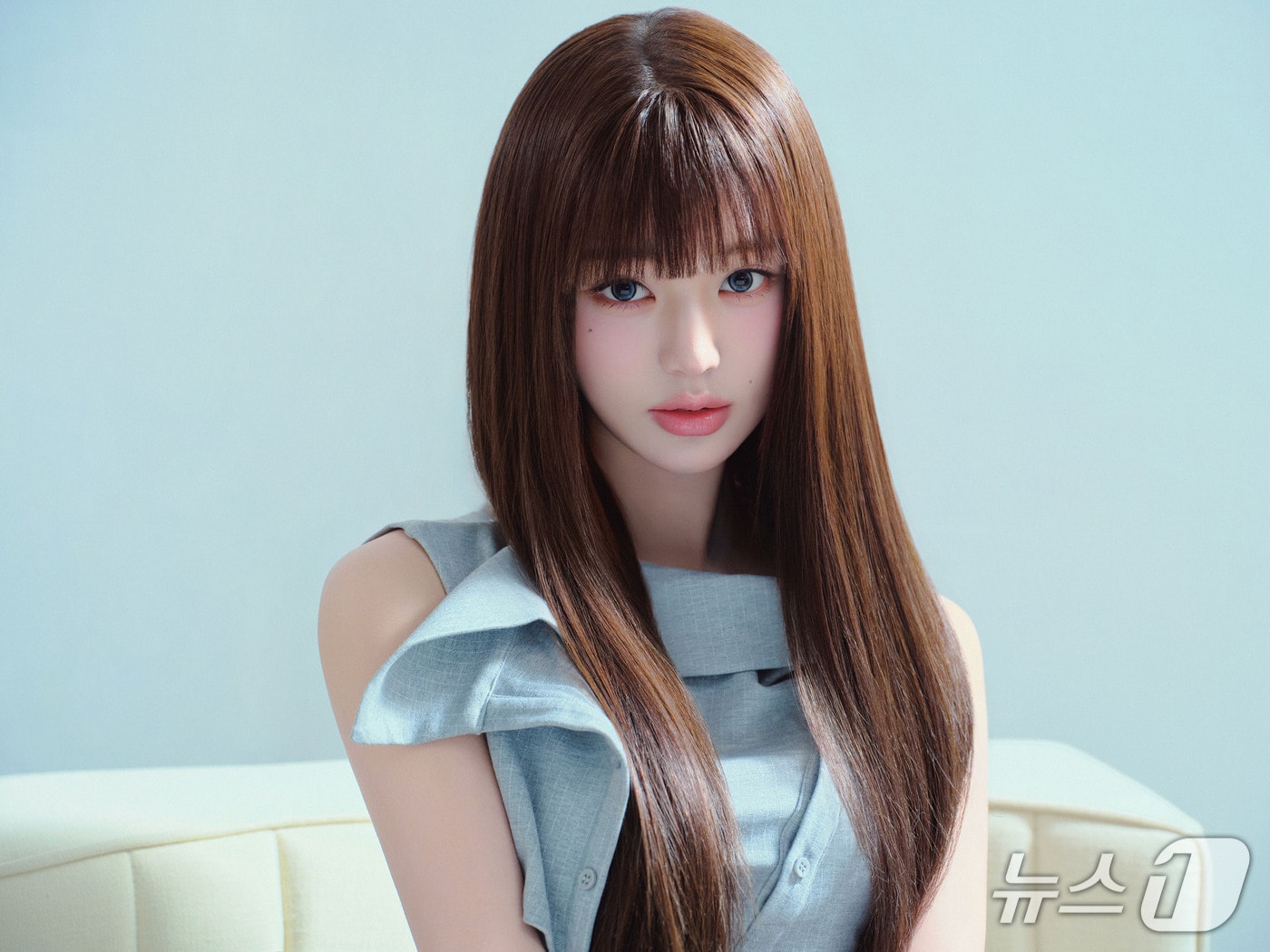 K-팝 걸그룹 아이브(IVE)의 장원영이 소아청소년 환자들의 치료 지원을 위해 세브란스병원에 총 2억 원을 기부했다.(세브란스병원 제공)