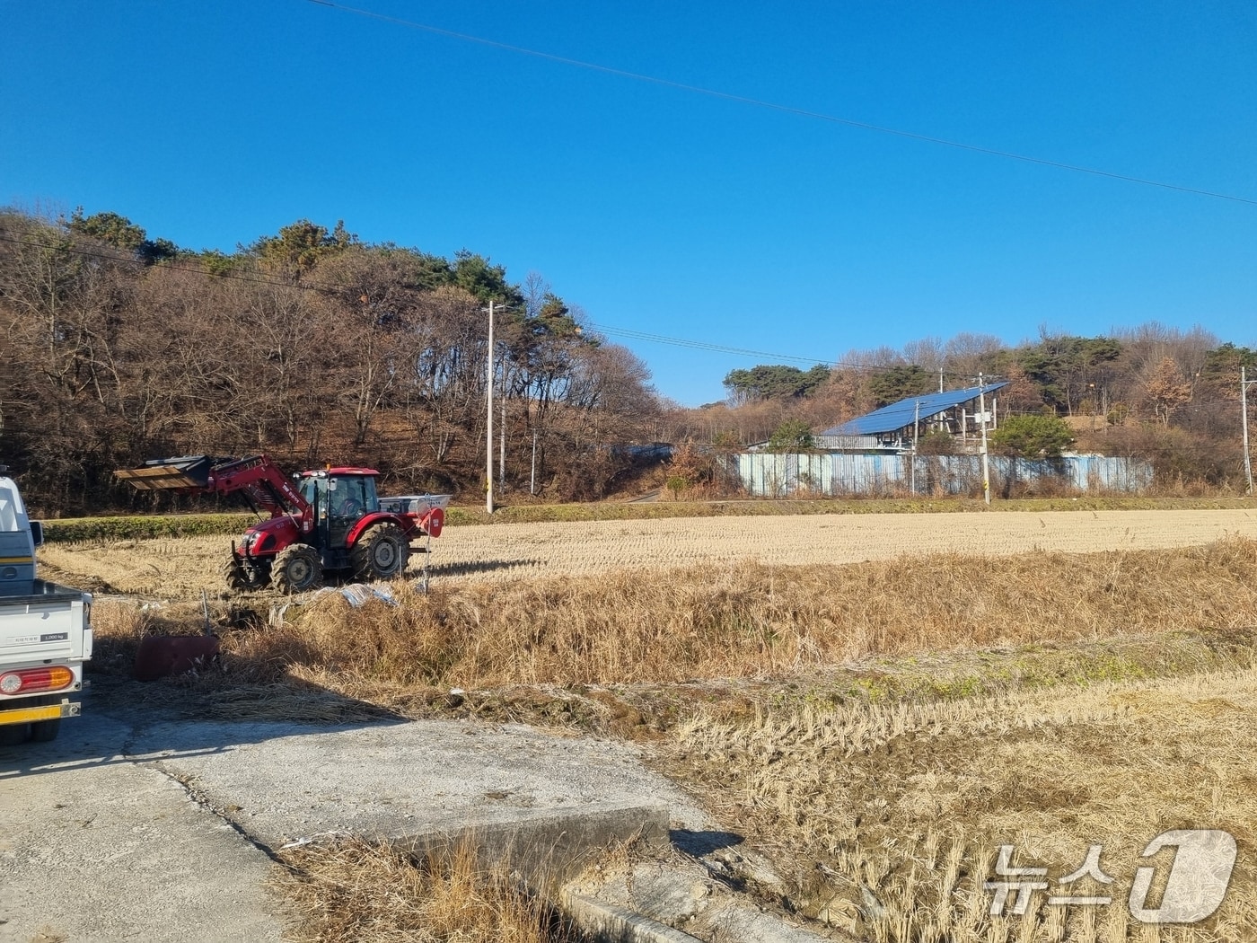 본격적인 영농철을 앞두고 전북 남원시가 토양개량제 공급에 나선다.(남원시 제공. 재판매 및 DB금지)/뉴스1