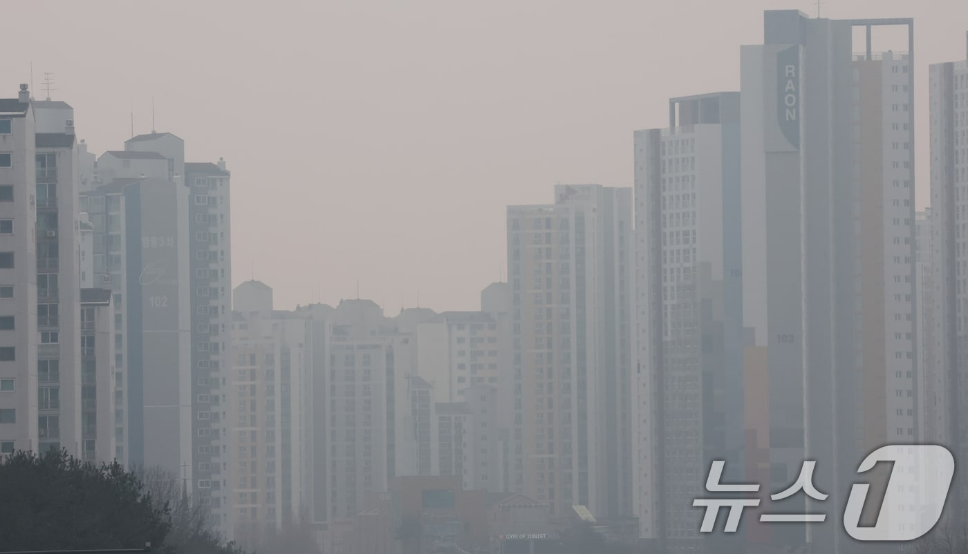뿌연 도심(사진은 기사 내용과 무관함) / 뉴스1 ⓒ News1