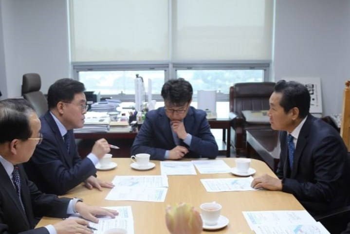 진교훈 강서구청장, 국회에 5호선 차량기지 이전 및 교통망 확충 건의