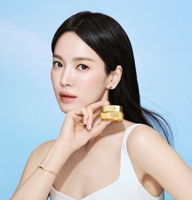 배우 송혜교 인스타그램