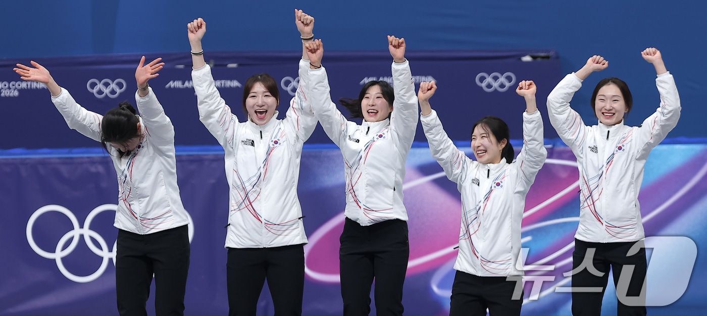 2026 밀라노·코르티나담페초 동계올림픽 쇼트트랙 시상식 관련 이미지