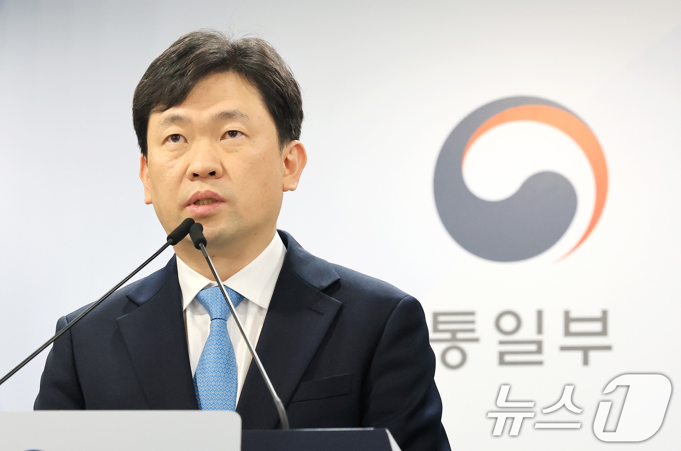 윤민호 통일부 대변인이 2일 서울 종로구 정부서울청사에서 정례 브리핑을 하고 있다. 2026.2.2/뉴스1 ⓒ News1 임세영 기자