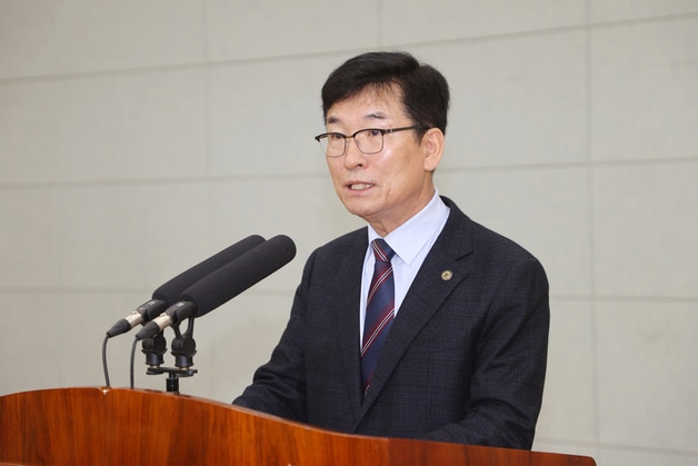 윤건영 충북교육감