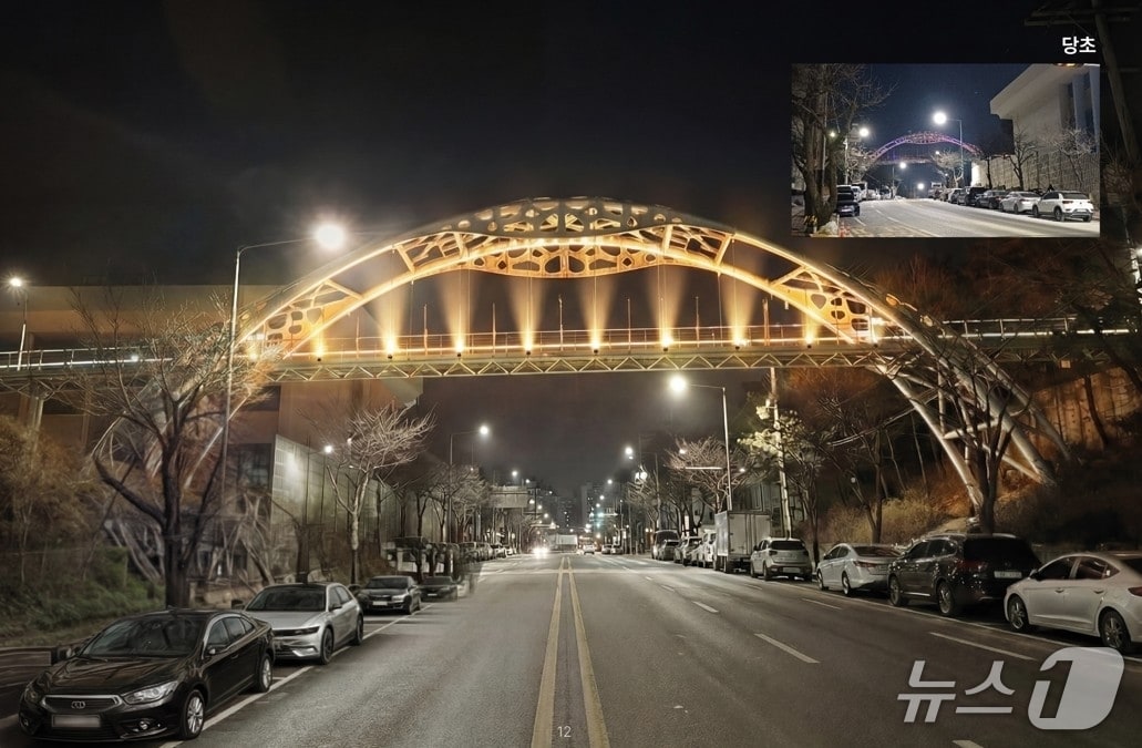 온천공원 보도육교의 현재 모습(작은 사진)과 야간경관 개선사업 완료 후의 이미지.(이천시 제공)