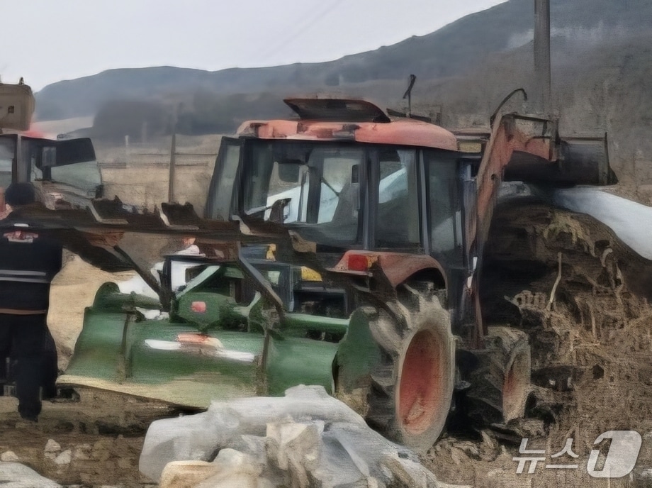 순창 사고 현장 농기계.(전북 소방 제공. 재판매 및 DB 금지)