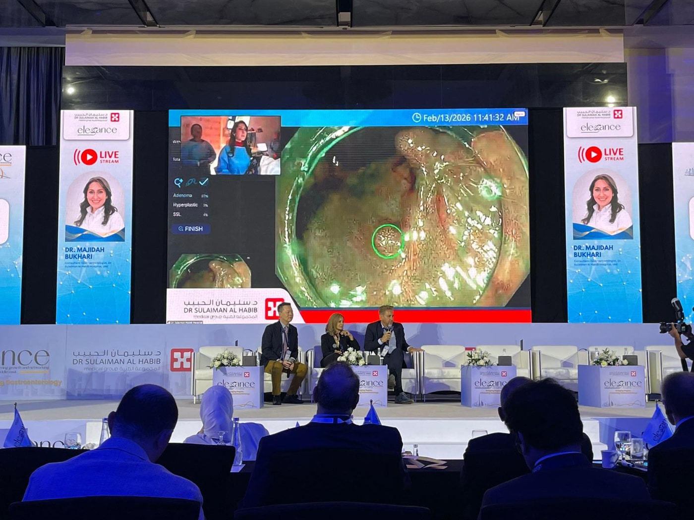 Dr.Sulaiman Al habib 병원 내시경센터장 Dr.Majidah Bukhari가 웨이메드 엔도로 라이브데모를 진행하고 있다. (웨이센 제공)