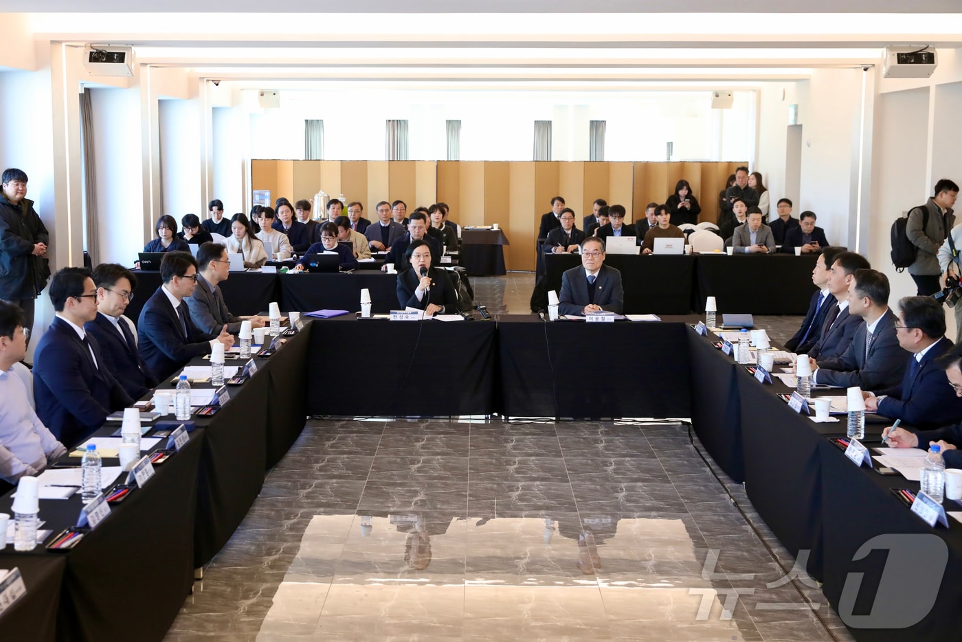 K-방산 스타트업 "軍 데이터 확보 어려움...SW 평가 제도화 필요" - 뉴스 썸네일 이미지