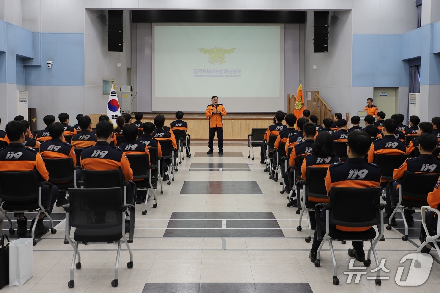 경기도북부소방재난본부가 23일 2026년 상반기 소방공무원 직장교육을 실시하고 있다.(경기북부소방재난본부 제공. 재판매 및 DB 금지)/뉴스1