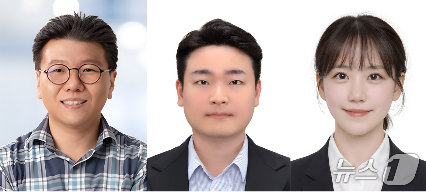 포스텍 신소재공학과 첨단재료과학부 이동화 교수팀과 삼성전자 통합기술원이 반도체 핵심 소재의 원자 움직임을 정밀하게 예측하는 AI 기반 시뮬레이션 기술을 개발했다. 왼쪽부터 포스텍 이동화 교수와 신소재공학과 김성훈 박사, 통합과정 신효경 씨(포스텍 제공, 재판매 및 DB금지) 2026.2.25/뉴스1