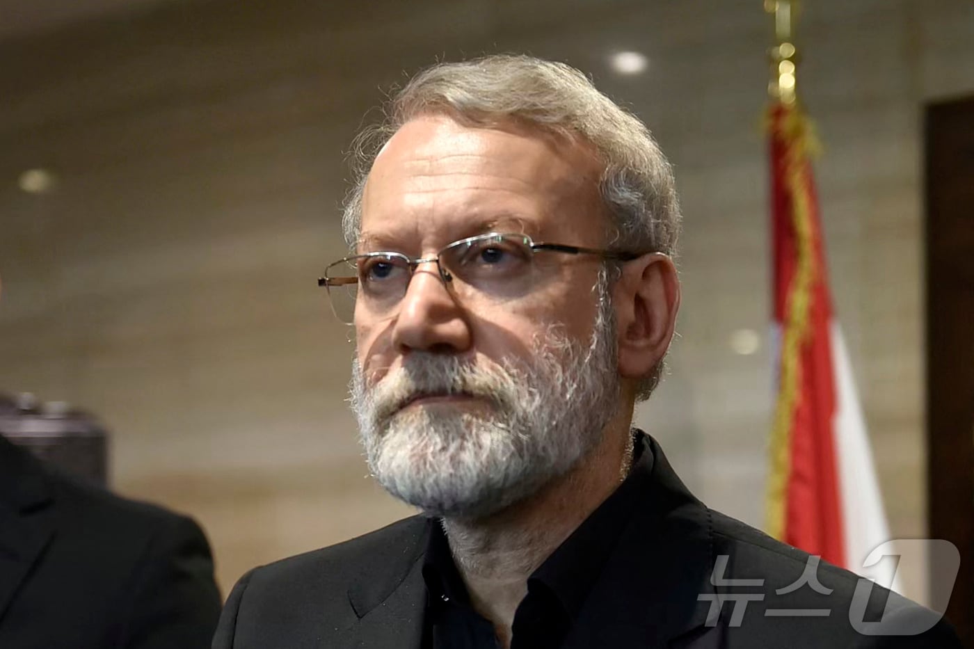 알리 라리자니 이란 최고국가안보회의 사무총장이 2025년 8월 베이루트 레바논의회에서 연설하고 있다. 2025.8.13 ⓒ AFP=뉴스1