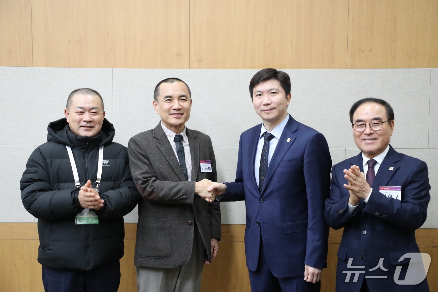 김진태 지사, 유승민 대한체육회장 면담.(강원도 제공. 재판매 및 DB금지)/뉴스1