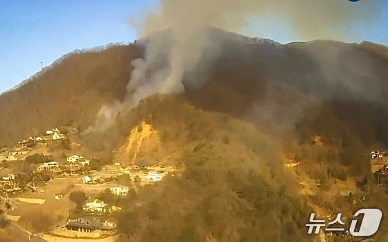 화재 현장. (경기도소방재난본부 제공. 재판매 및 DB 금지)