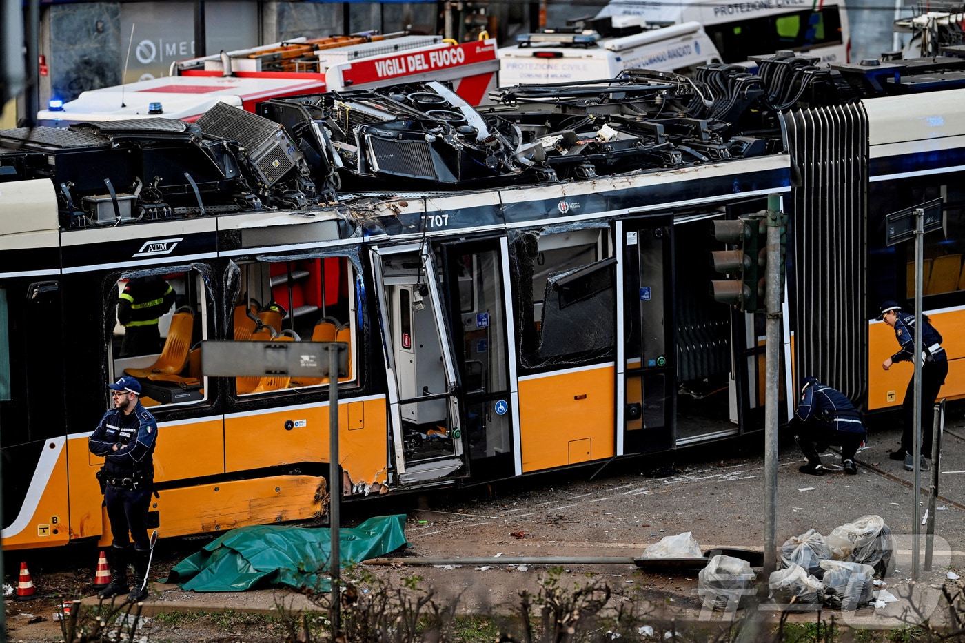 이탈리아 밀라노에서 27일(현지시간) 트램 탈선 사고가 발생해 2명이 사망했다. 2026.2.27. ⓒ 뉴스1 ⓒ 로이터=뉴스1