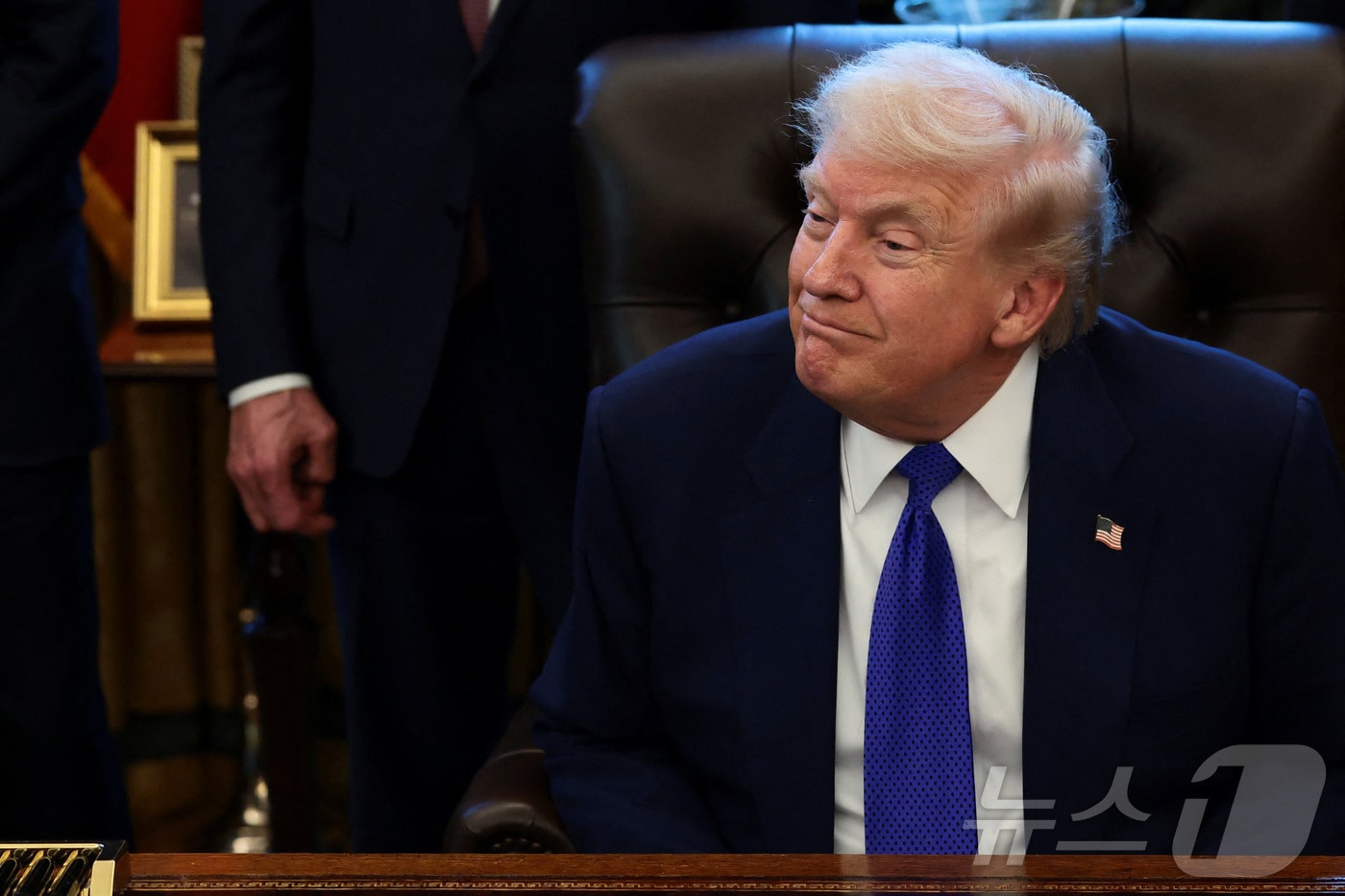 도널드 트럼프 미국 대통령이 1월 2일(현지시간) 백악관 오벌오피스에서 연설하고 있다. 2026.1.2 ⓒ 로이터=뉴스1 ⓒ News1 김경민 기자