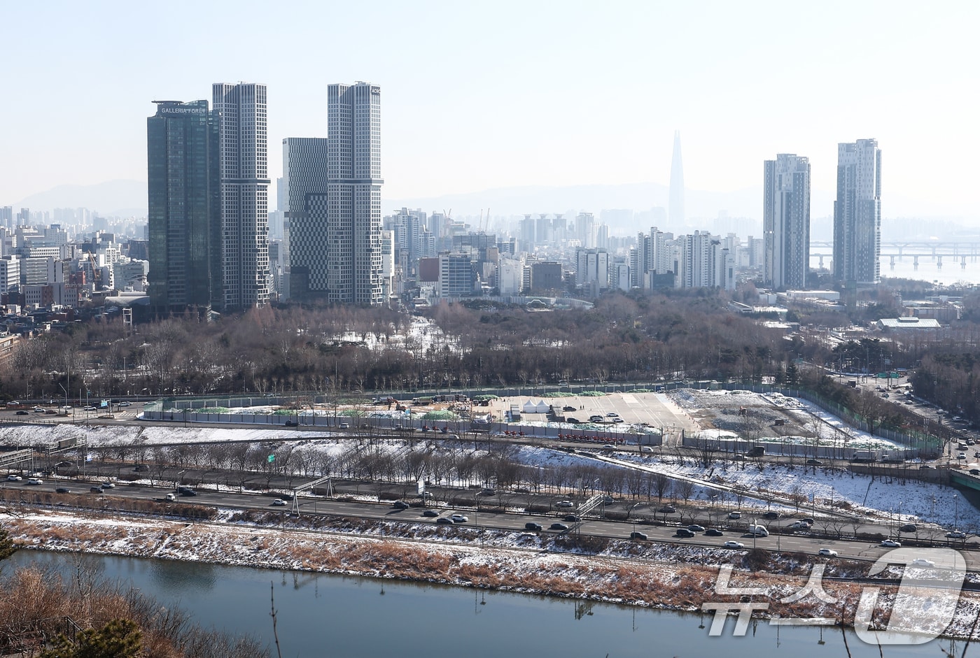  서울 응봉산에서 바라본 성수동 삼표레미콘 부지. 2026.2.3/뉴스1 ⓒ News1 김민지 기자