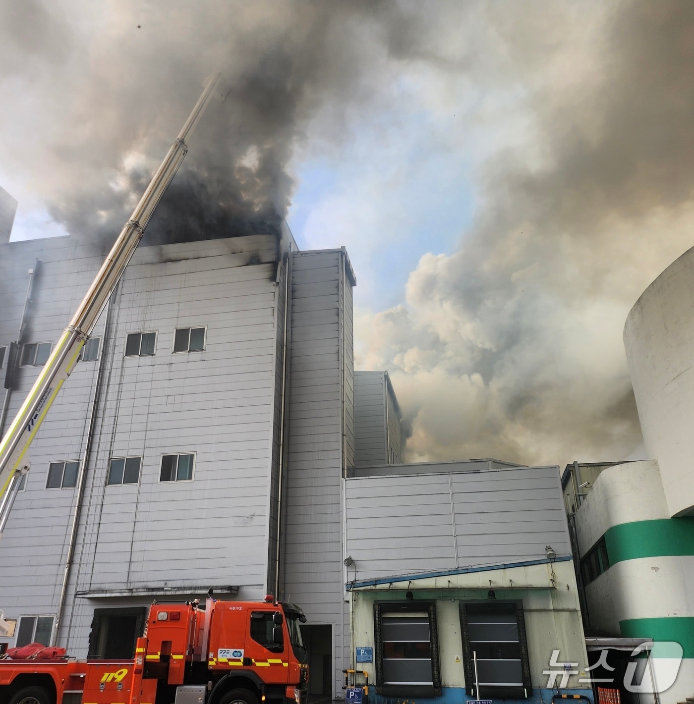  화재 현장. (경기도소방재난본부 제공. 재판매 및 DB 금지) 2026.2.3/뉴스1