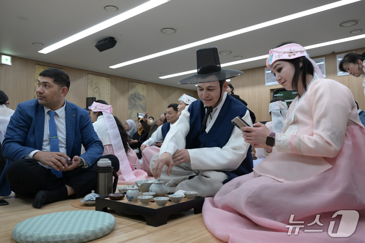 외국군 장교단 팸투어모습. (논산시 제공.재판매 및 DB금지)/뉴스1