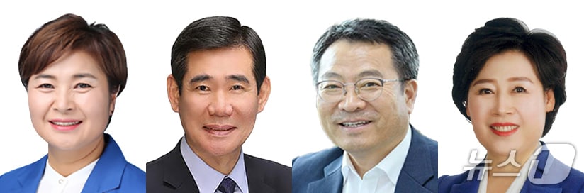 왼쪽부터 강성의, 박호형, 송창권, 이경심 제주도의회 의원.