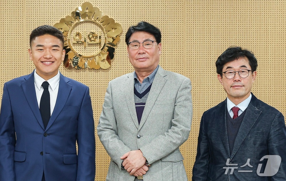 한채훈(왼쪽부터)·김태흥·서창수 경기 의왕시의회 의원. (의왕시의회 제공. 재판매 및 DB 금지) 2026.2.6/뉴스1