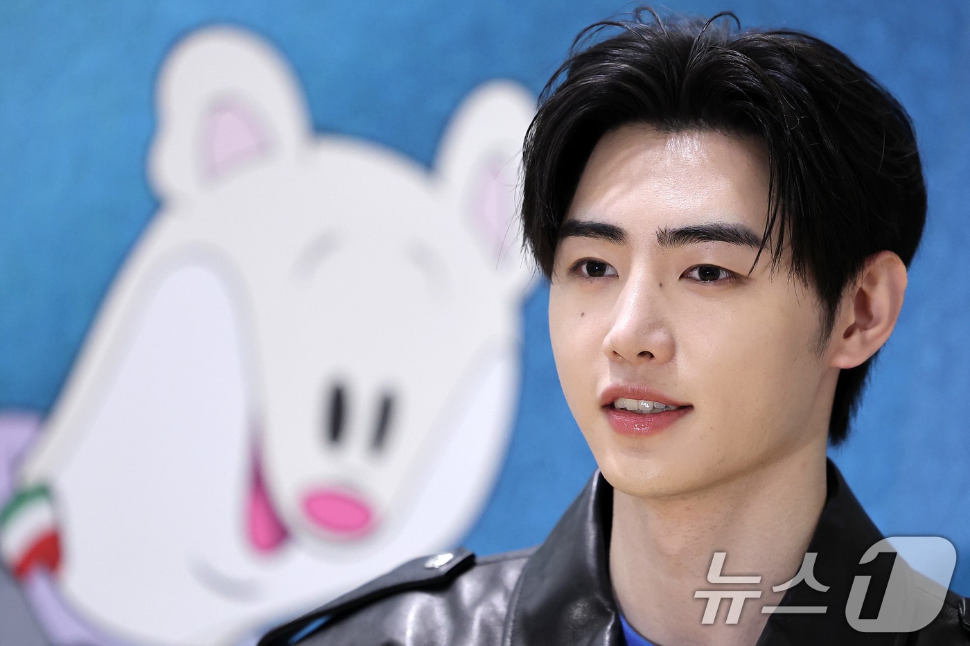 가수 엔하이픈 성훈이 8일(현지시간) 이탈리아 밀라노 메인프레스센터(MPC)에서 인터뷰를 하고 있다. 2026.2.9 ⓒ 뉴스1 김성진 기자
