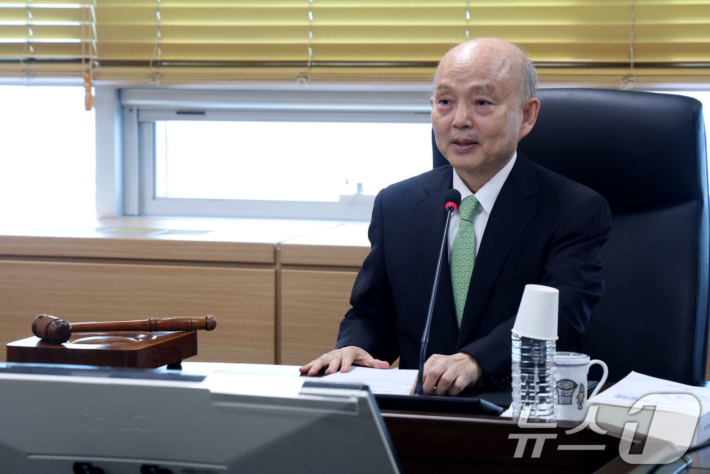인권위, '변희수재단' 설립 허가...신청 1년 10개월 만 - 뉴스 썸네일 이미지