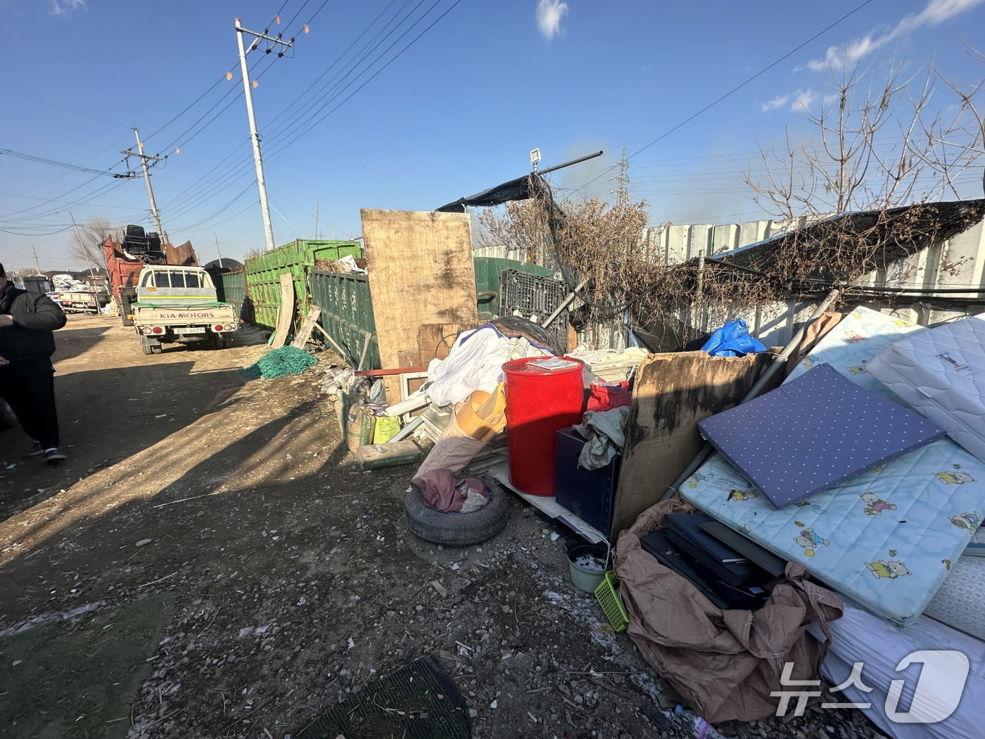 불법적재 단속.(시흥시 제공)