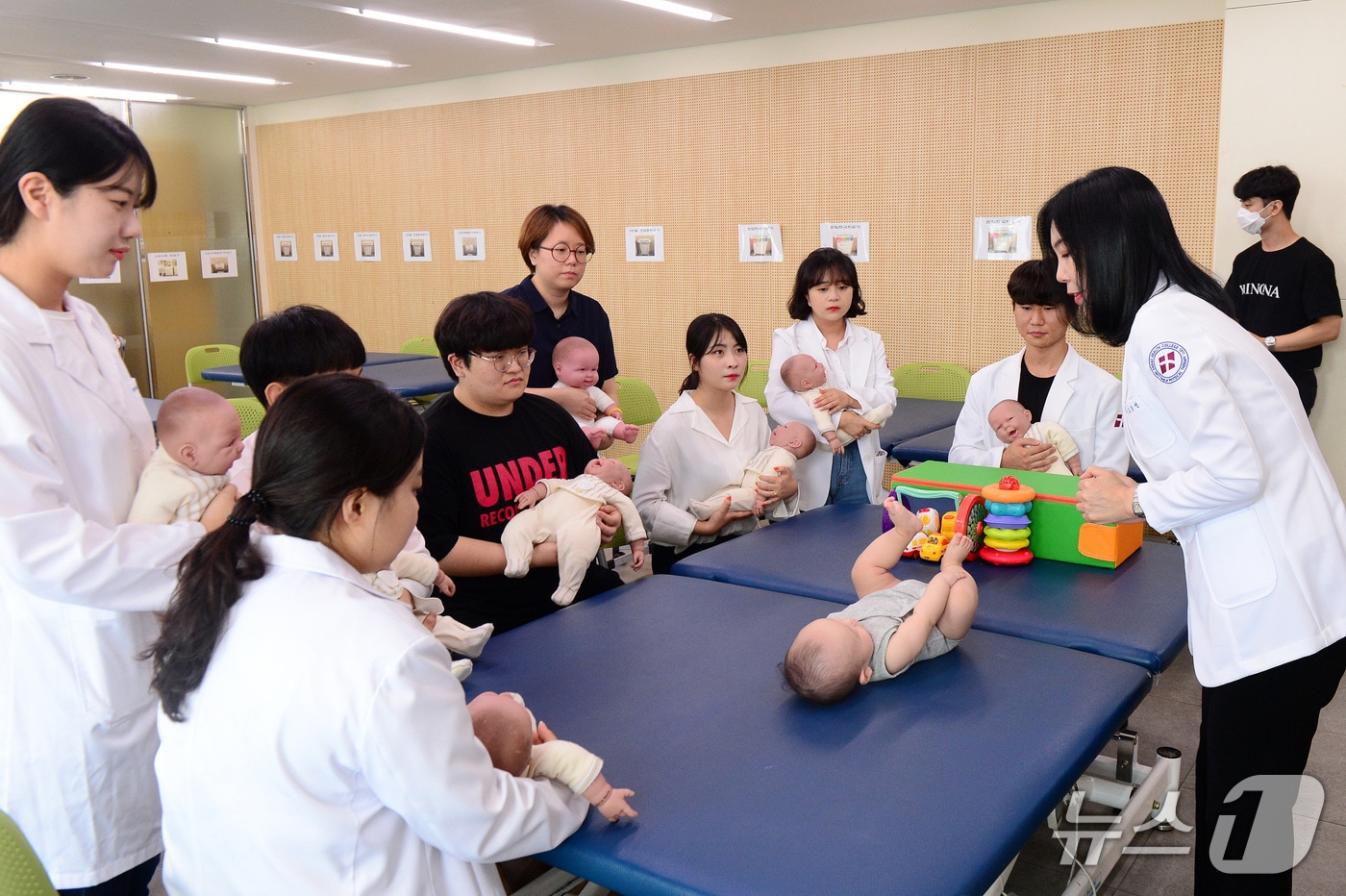 대구보건대 물리치료학과 실습 모습. (대구보건대 제공. 재판매 및 DB금지)