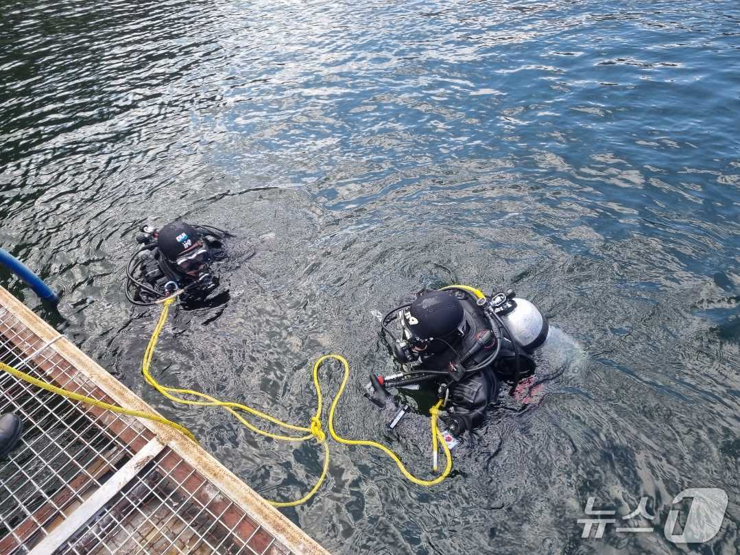 양구 소양호 수색 현장.(강원도소방본부 제공, 재판매 및 DB금지)