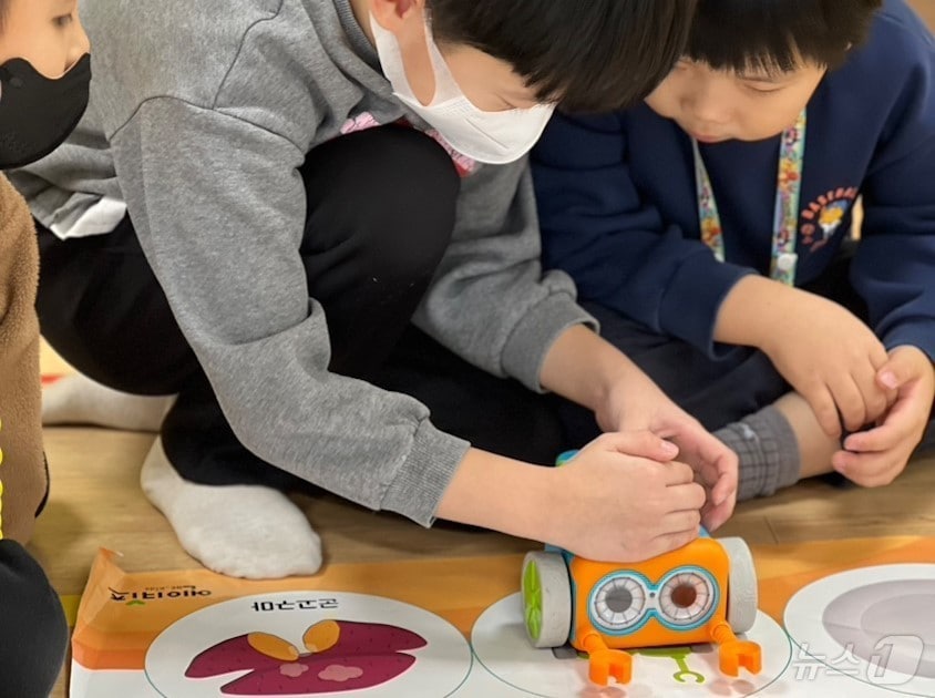 경북교육청은 16일 2026학년도 디지털 기반 시범유치원으로 도내 4개 유치원을 선정했다. /뉴스1