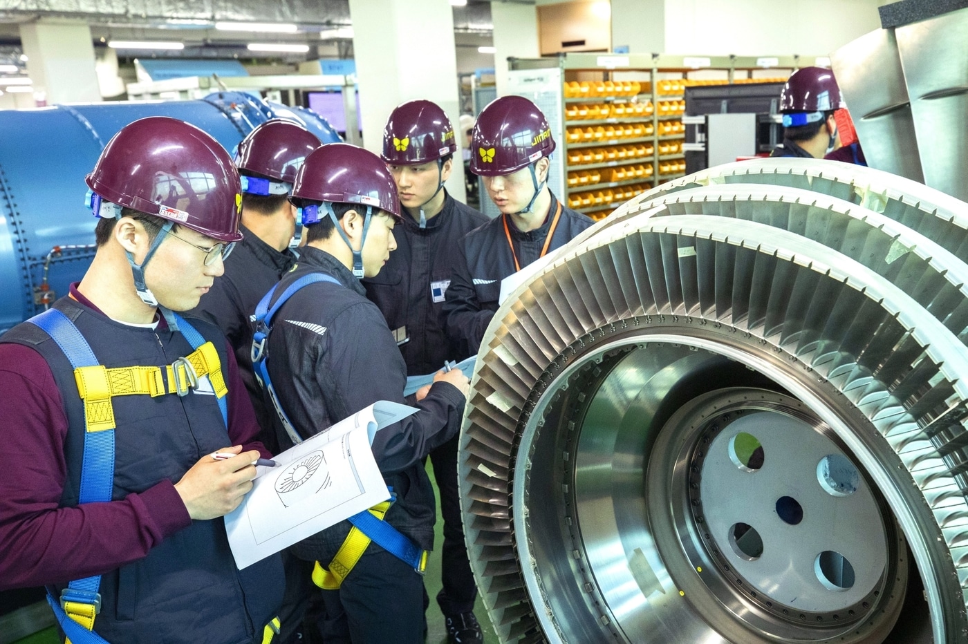 진에어 신입 정비사 입사 교육.(진에어 제공)