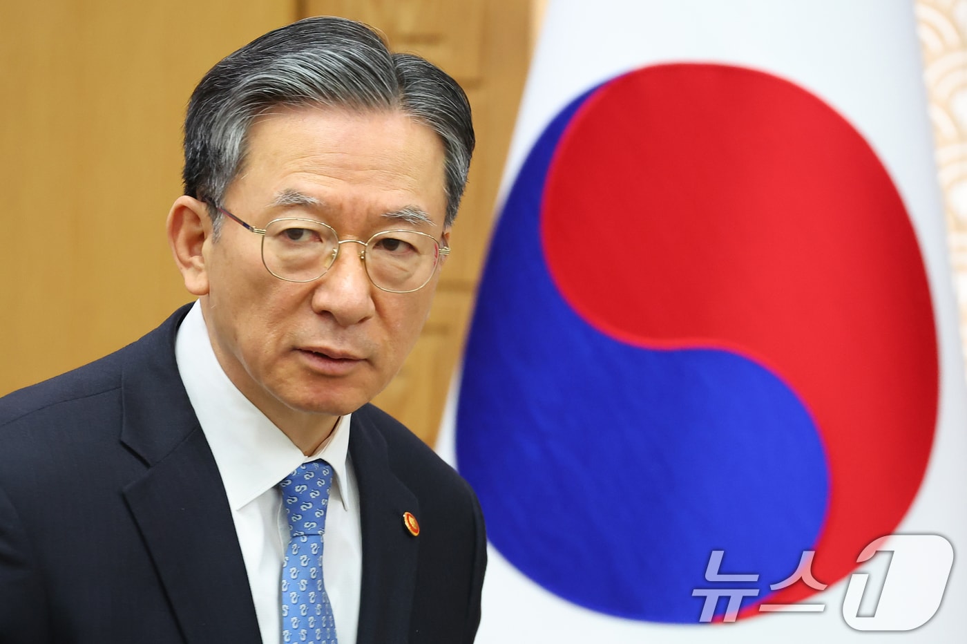 정성호 법무부 장관이 17일 정부세종청사에서 열린 국무회의에 참석하고 있다. (청와대통신사진기자단) 2026.3.17 ⓒ 뉴스1 허경 기자