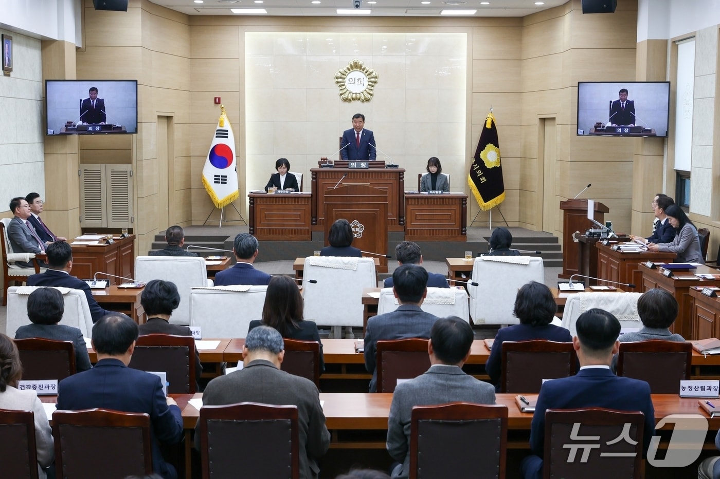 계룡시의회는 17일부터 제187회 임시회를 개회하고 오는 27일까지 11일간 의정활동에 들어갔다.(계룡시의회 제공.재판매 및 DB금지)/뉴스1