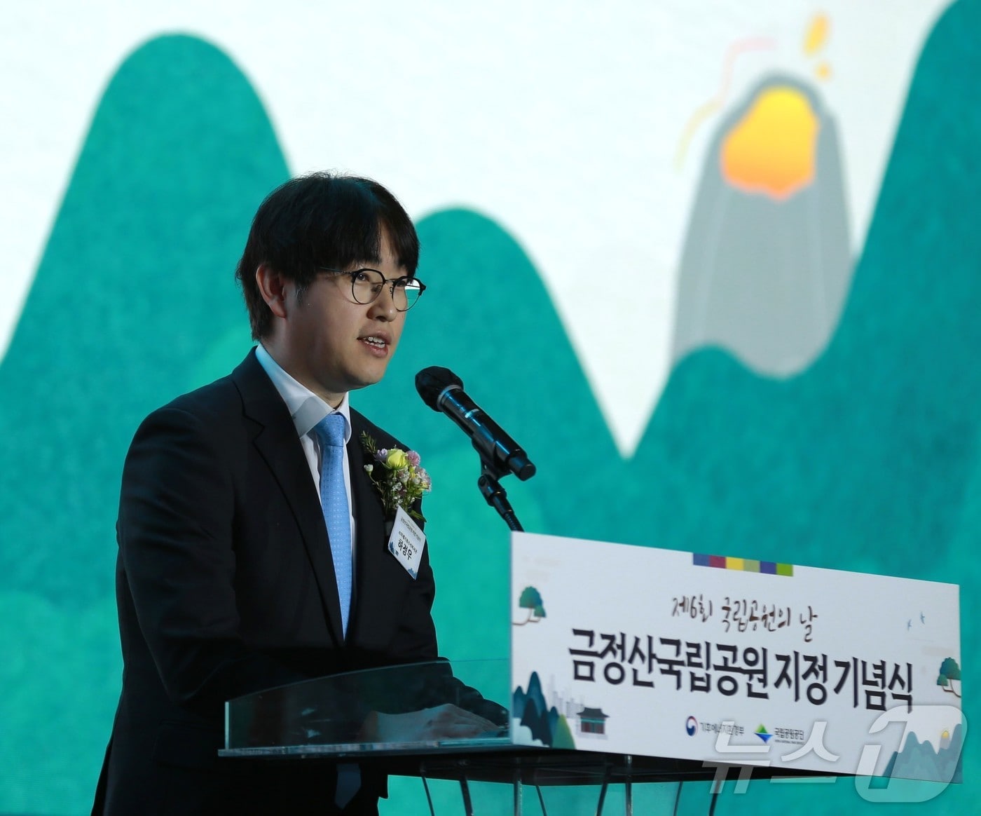 하정우 靑 AI수석, 조승래 與사무총장과 회동…부산 보궐선거 출마 눈길