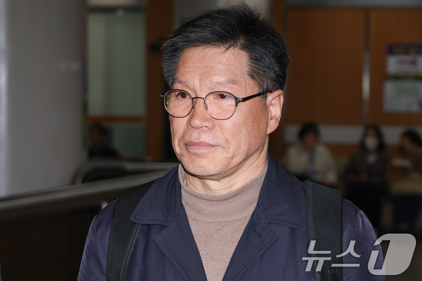김병헌 위안부법폐지국민행동 대표가 서울 서초구 서울중앙지방법원에서 열린 일본군 위안부 피해자들 모욕사건 관련 영장실질심사에 출석하고 있다. (공동취재) 2026.3.20 ⓒ 뉴스1 김명섭 기자