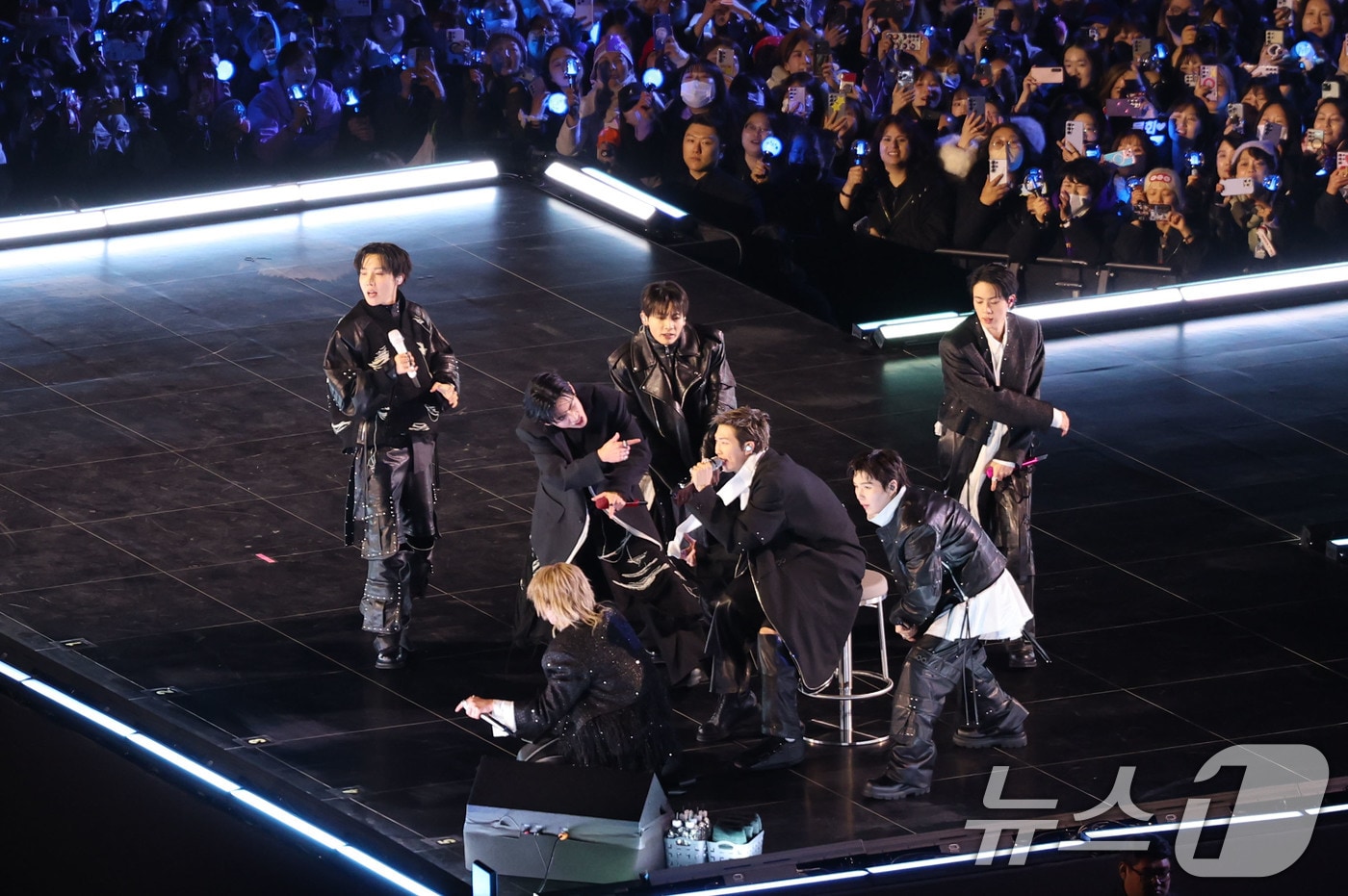 방탄소년단(BTS)이 21일 서울 광화문광장에서 'BTS 컴백 라이브: 아리랑' 발매 기념 컴백 공연을 하고 있다. 2026.3.21 ⓒ 뉴스1 박지혜 기자