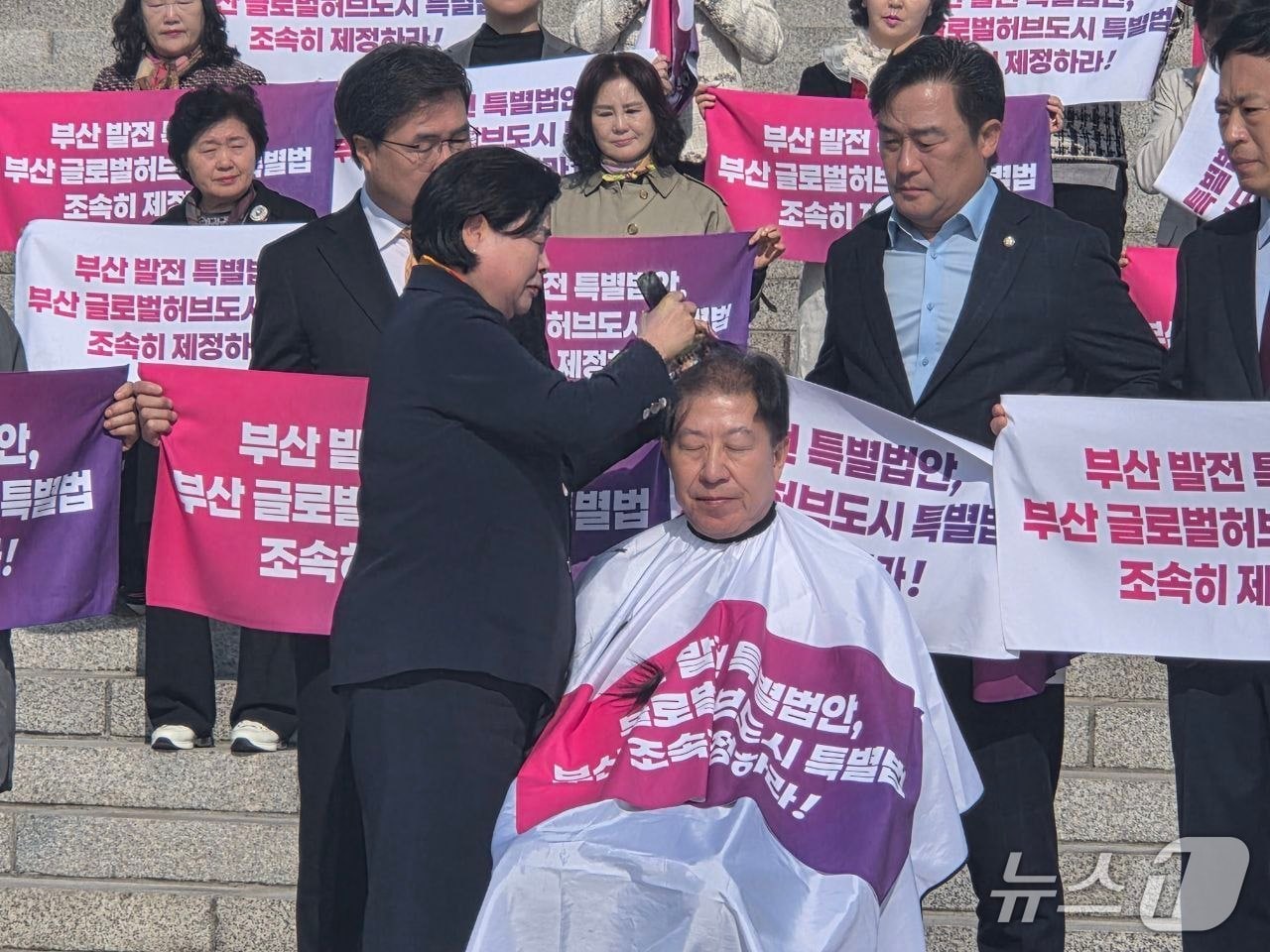 박형준 부산시장 개인 SNS 캡처. 재판매 및 DB금지