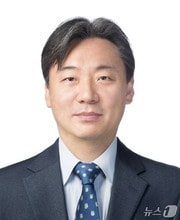 법무부 신임 국제법무국장 강준하 홍익대 법학과 교수. (법무부 제공)