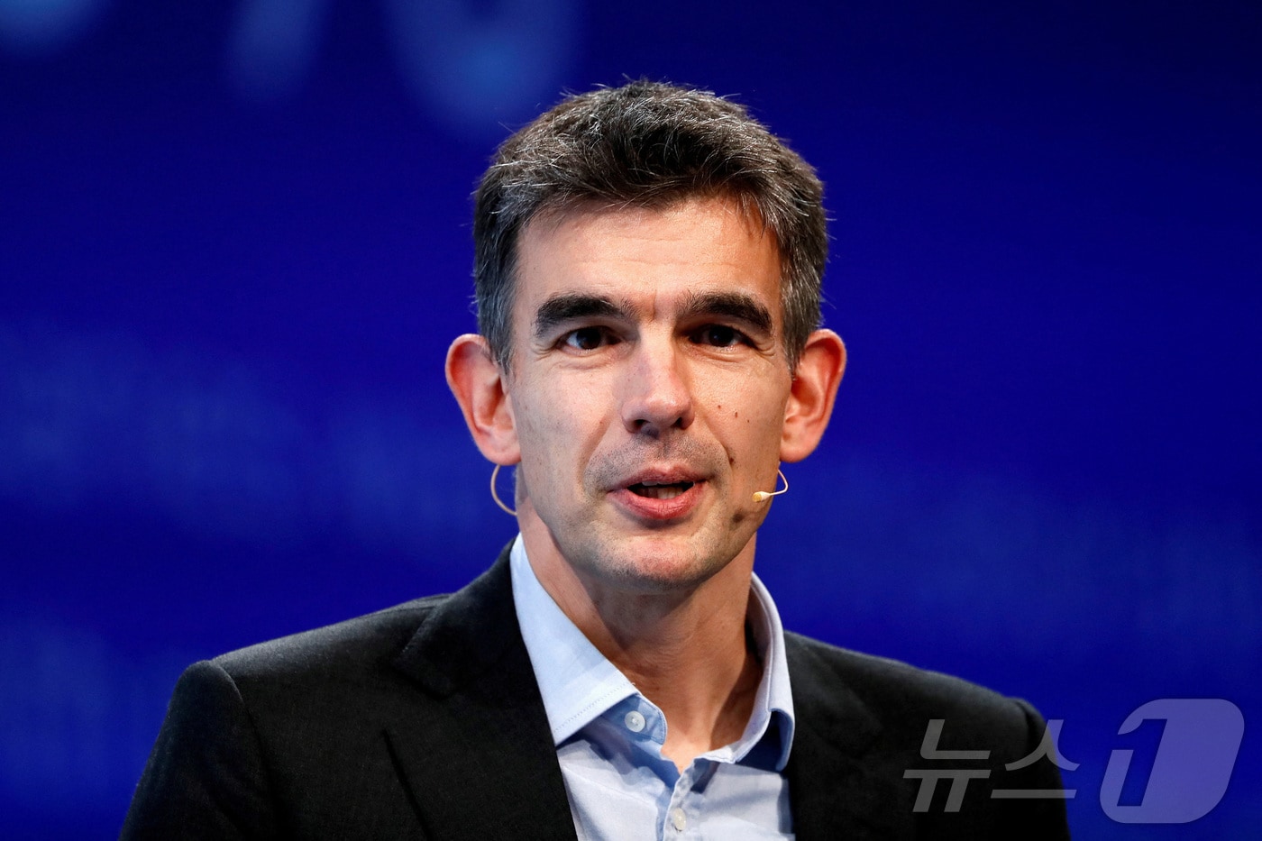 맷 브리튼 구글 영국 법인 유럽·중동·아프리카 사업 운영 사장이 2016년 11월 런던에서 열린 영국산업연맹(CBI) 연례 회의에서 연설하고 있다. 2016.11.21 ⓒ 로이터=뉴스1