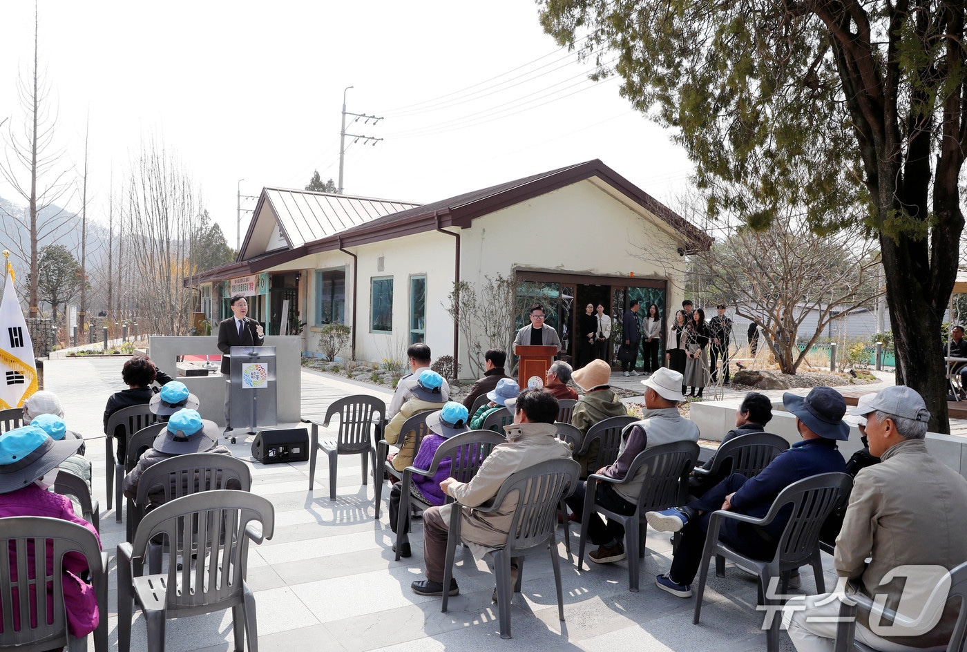 하동군 가로내 철도문화공원 개장식 장면(하동군 제공. 재판매 및 DB금지).