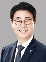 양덕순 제주대학교 총장.