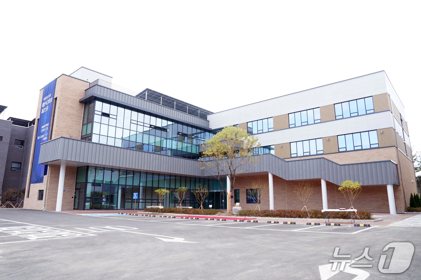 홍천국가항체클러스터 기업 '크로스포인트테라퓨틱스', 36억 투자 유치 - 뉴스 썸네일 이미지