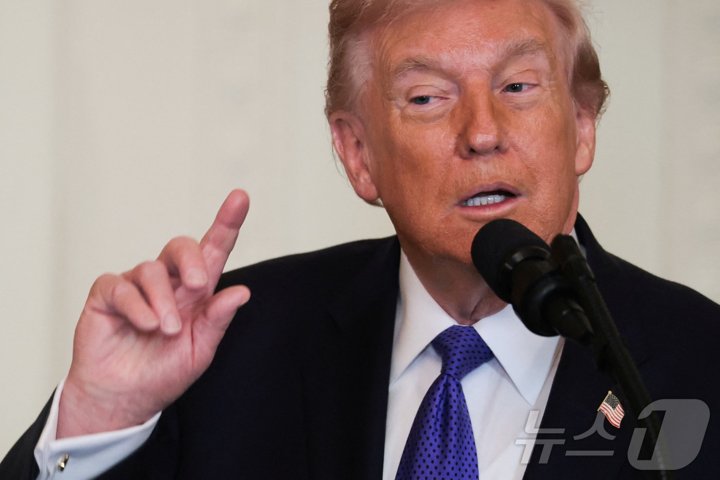 도널드 트럼프 미국 대통령이 2일(현지시간). 백악관에서 열린 명예훈장 수여식에 참석했다. 2026.03.02 ⓒ 로이터=뉴스1