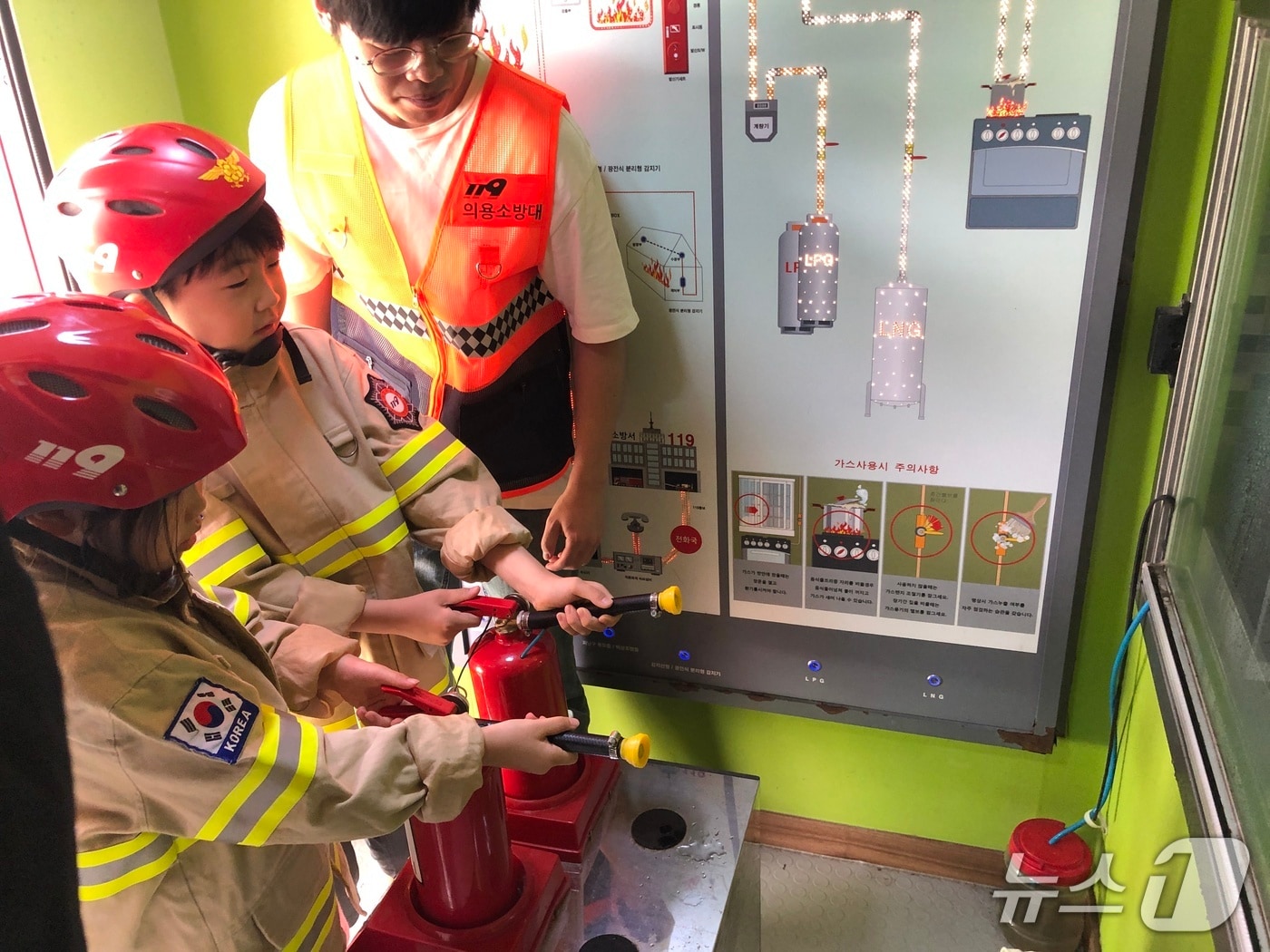 부산시설공단은 다음 달 4일 부산시민공원 다솜광장 일원에서 '제4회 안전체험박람회'를 개최한다. (부산시설공단 제공. 재판매 및 DB금지)